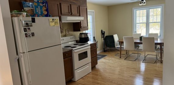 Logement 6 1/2 à L’étage à Louer à Lenno - Photo 2