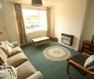 2 bedroom semi-detached house to rent - Photo 2