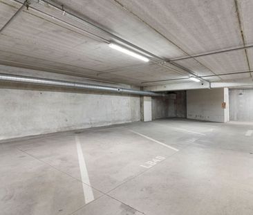 One-bedroom apartment at Imperial Gardens - Photo 6