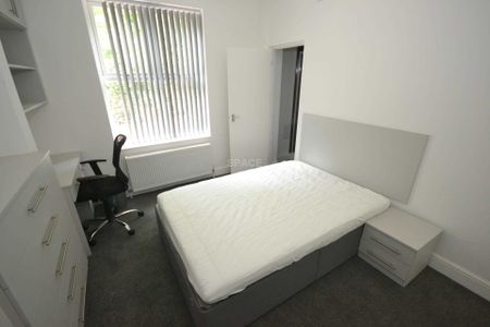 Upper Redlands Road, Reading, Berkshire, RG1 5JJ - Room 3 - Photo 3