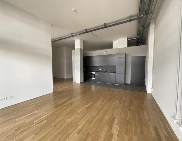 Neubauwohnung im Tabakquartier. Urbanes Wohnen mit Parkett, EBK und großem Balkon - Photo 1