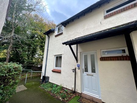Sycamore Road, Minehead - Photo 5