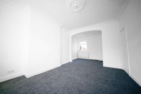2 bedroom terraced house to rent - Photo 3