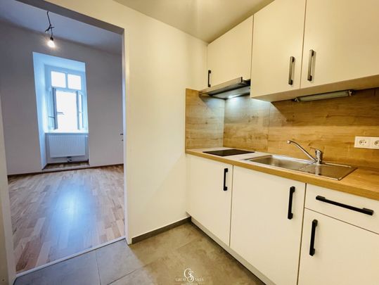 Platzwunder mit Hochbett – kernsanierte Kleinwohnung in Graz - Foto 1