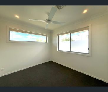 30 Ascent st, Rochedale, Qld 4123 - Photo 5