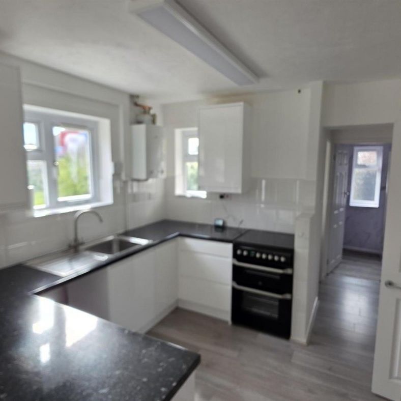 4 Bedroom House To Let - Photo 1