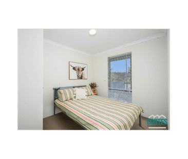 Park-Side Living - Photo 5