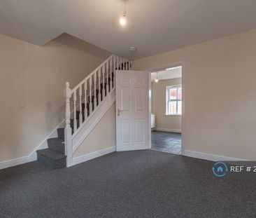 2 bedroom semi-detached house to rent - Photo 3