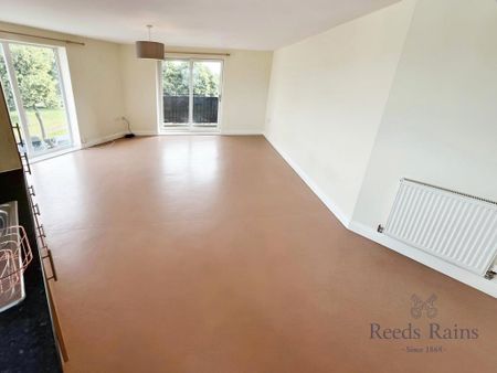 2 bedroom apartment to rent - Photo 3