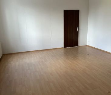 Sonnige Wohnung- Nähe Zentrum und dem Bahnhof- nur 16 min. mit der ... - Photo 2