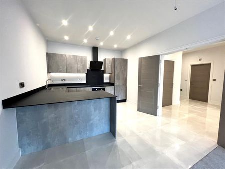 Beech Road, Benfleet - Photo 4