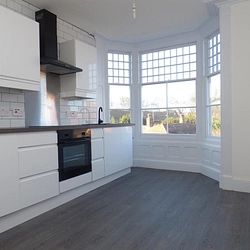 222 Dover Road, Walmer, CT14 7NB, Deal - Photo 3