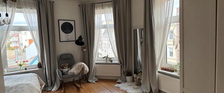 Wunderschöne Altbauwohnung ab sofort frei! - Foto 1