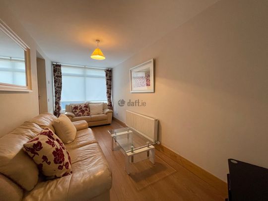 House to rent in Dublin, Malahide - Photo 1