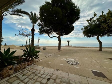 Alicante, Valencian Community 03570 - Photo 2