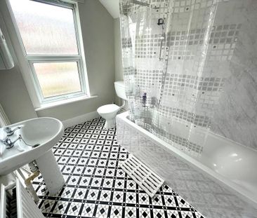 2 bedroom house to rent - Photo 1