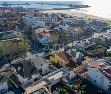 3 room luxury House for rent in Matosinhos, Portugal - Photo 1