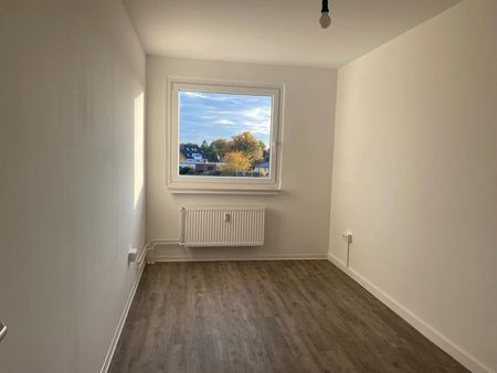 Renovierte 3-Zimmer-Wohnung mit Balkon - Photo 3