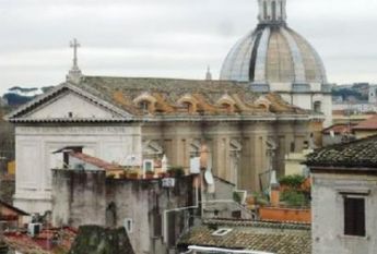 Attic - Navona: 190sqm. 3 bedrooms, maid’s room, 4 bathrooms, kitchen, dining, balcony, views. Ref 1133