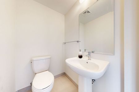 For Lease - 349 Wheat Boom Drive Unit# 335, Oakville, Ontario - Photo 3