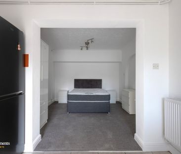 46 Tower Road, Rugby - Photo 3