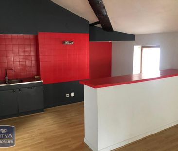 Location Appartement 4 pièces 80m² ST ETIENNE 42000 - Photo 5