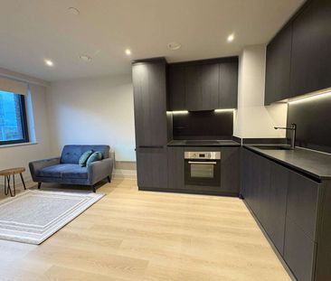 BRAND NEW Fully Furnished One Double Bedroom Apartment at the Water... - Photo 2