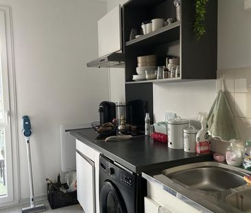 Location Appartement 2 pièces 49m² LE CREUSOT 71200 - Photo 5