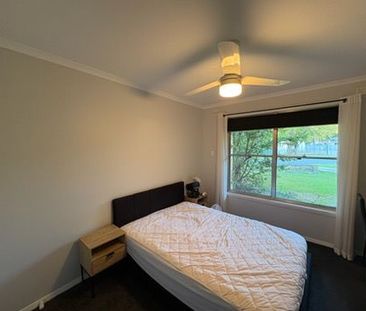 Charming Home in the Heart of Mooroopna - Photo 6