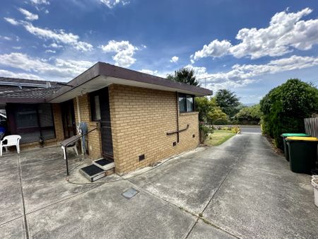 7 Goodson Street, Doncaster, VIC 3108 - Photo 5