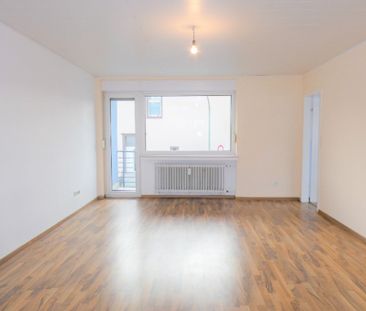 Frisch renovierte ca. 75m² große 3-Zimmerwohnung mit Balkon und Tag... - Photo 6