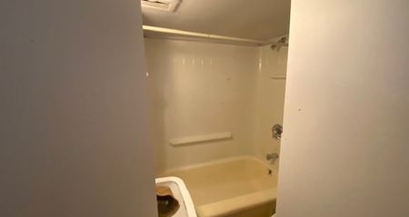 156 Dunlop St, #1 Barrie | $1250 per month | Utilities Included - Photo 5