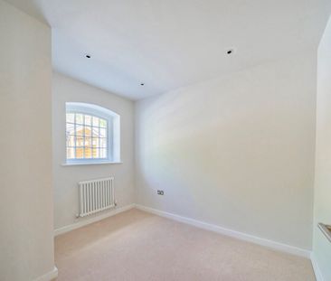 Bulbourne Yard - Photo 4