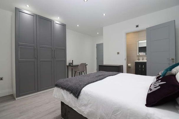 Ewell Road, Surbiton, KT6 - Photo 1