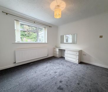 Laurelbanks, Heswall - Photo 5