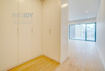 Apartamento T4 em Lisboa