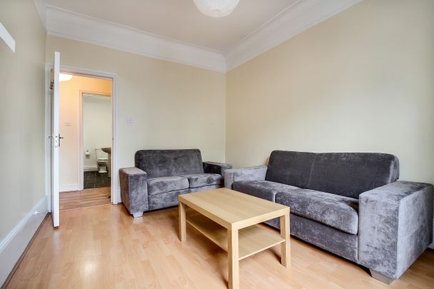 Marlborough Road, N19, London - Photo 1