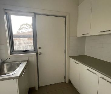 PRIME LOCATION | MODERN LIVING! - Photo 2