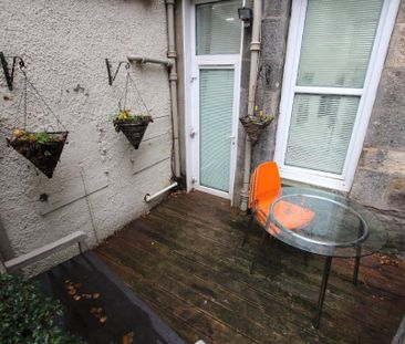 1 bedroom flat to rent - Photo 6