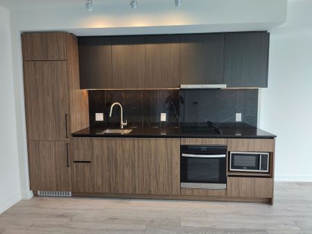 For Lease - 1100 Sheppard Avenue Unit# 227, Toronto, Ontario - Photo 4