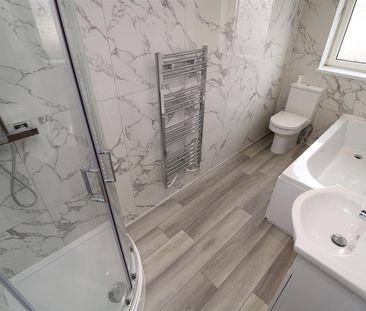 House - Terraced For Rent Penmaesglas Terrace, Tonypandy - Photo 4