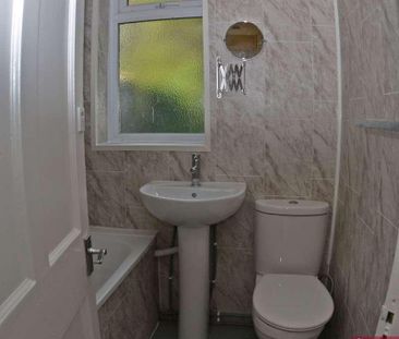 Goresbrook Road, Dagenham, RM9 - Photo 6