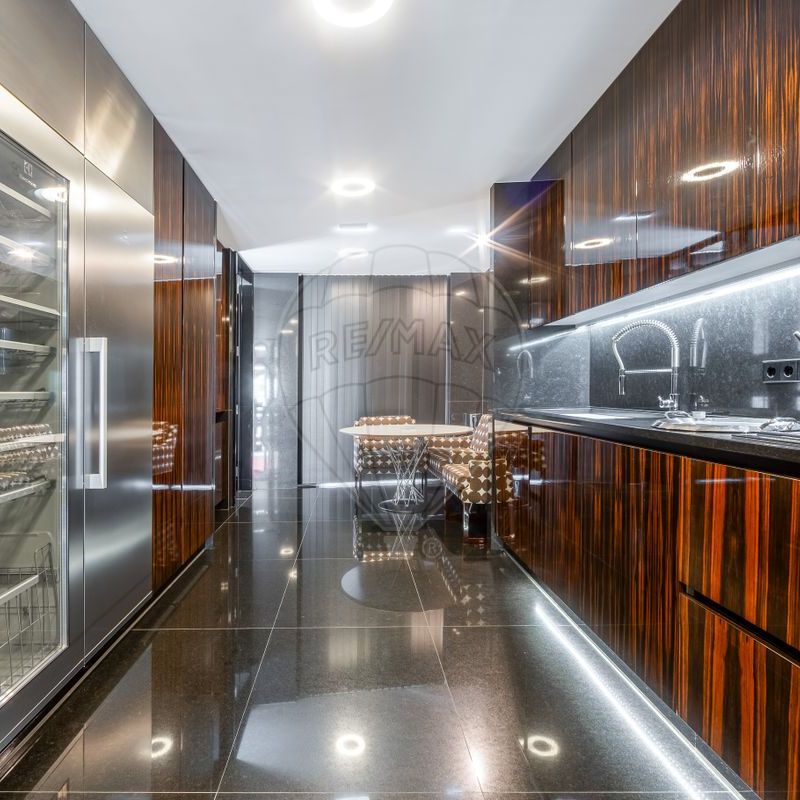 Apartamento T4 em Lisboa - Photo 1