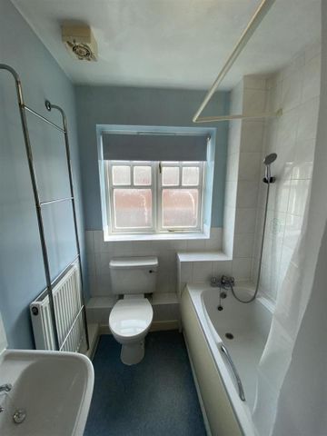 1 bedroom end of terrace house to rent - Photo 4