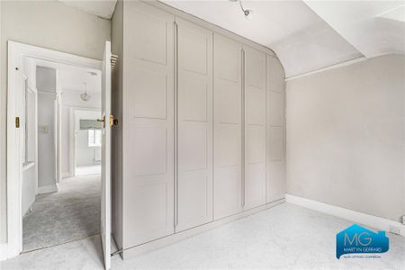 4 bedroom detached house to rent - Photo 3