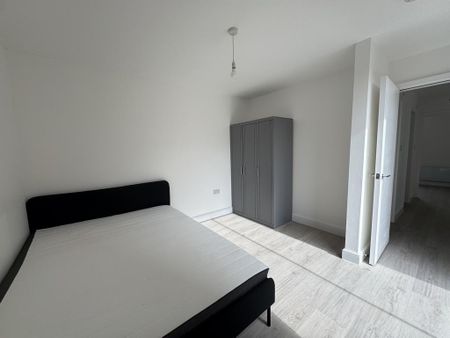 2 bedroom flat to rent - Photo 3