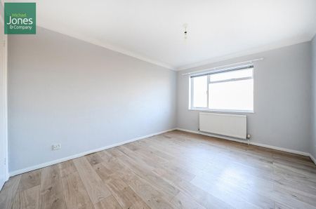 2 bedroom flat to rent - Photo 5