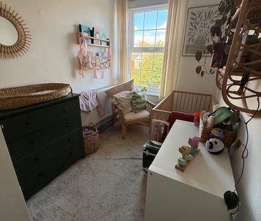 3 bedroom maisonette to rent - Photo 2