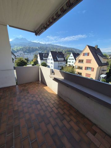 3.5 Zimmer, 90 m², 4. Stock - Photo 5