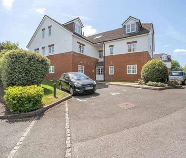 Kingsway, Woking, Surrey, GU21 - Photo 1